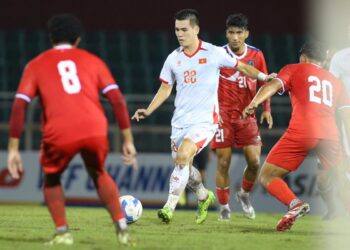 Tiến Linh vắng mặt trên tuyển: Khi không vị trí nào là an toàn Tiến Linh vắng mặt trên tuyển: Khi không vị trí nào là an toàn