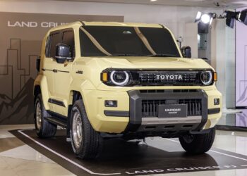 Toyota Land Cruiser FJ “THE LEGENDARY”: Bản độ hoài cổ tái sinh huyền thoại 70 Series