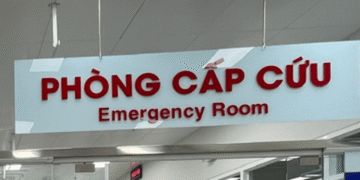 tre sot 4 ngay den vien thi khong the cuu 1537.png