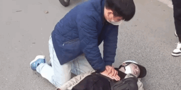 tren duong di cong tac nam bac si ep tim cuu nguoi gap nan 1217.gif