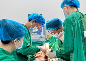 tri hoan dieu tri 10 ngay benh nhan ung thu vo dai trang nguy kich 575.jpg