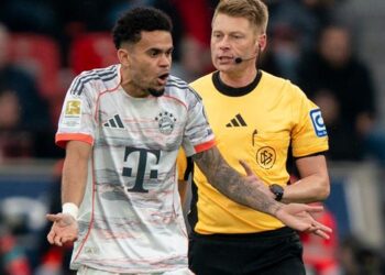 Trọng tài chính thừa nhận mắc sai lầm ở trận đấu của Bayern Munich trong tai chinh thua nhan mac sai lam o tran dau cua bayern munich.jpeg