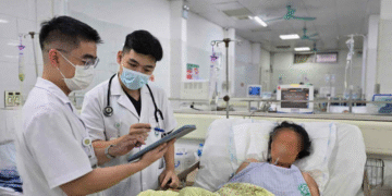 tu nam 2027 bac si se phai vuot qua ky thi danh gia nang luc hanh nghe 2034.png