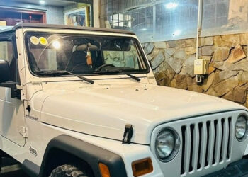 tung la xe tuan tra jeep wrangler tj 2001 thanh hang hiem 850 trieu tai ha noi 260.jpg