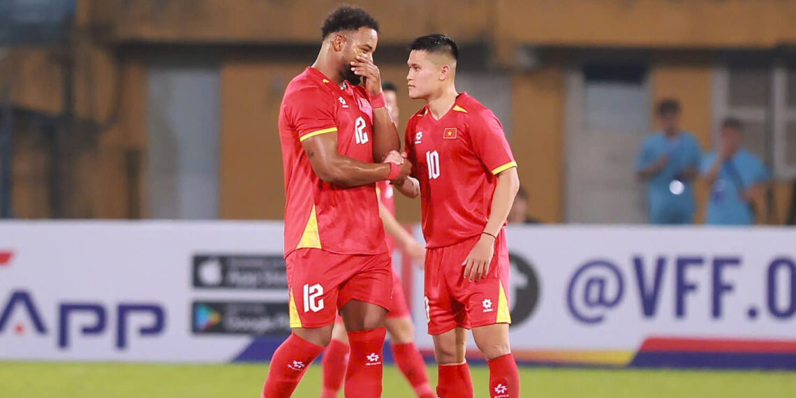 Tuyển Việt Nam: Liệu Xuân Son có là vấn đề với HLV Kim Sang Sik tuyen viet nam lieu xuan son co la van de voi hlv kim sang sik 2162.jpg