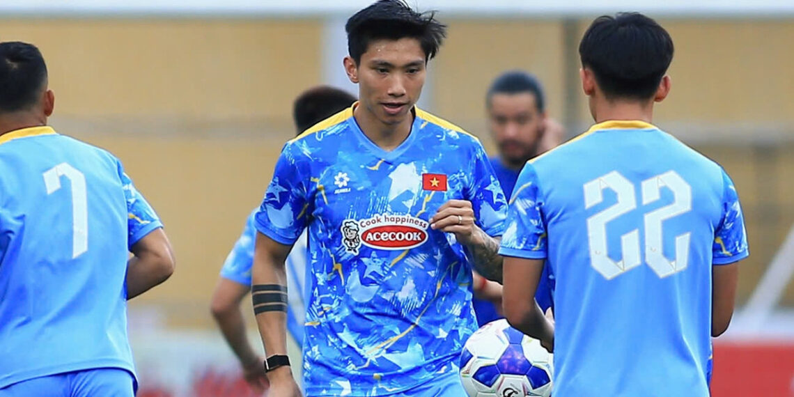 tuyen viet nam ron rang tap luyen chuan bi dau bangladesh 2377.jpeg