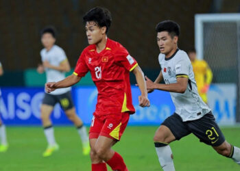 u23 viet nam tai dau trung quoc do suc thai lan trieu tien 1638.jpg