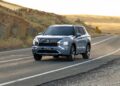 Mitsubishi Outlander PHEV 2026 cập bến đại lý: Tiêu thụ nhiên liệu chỉ 1,5 lít/100 km updated mitsubishi outlander phev arrives at dealers heres how much it costs 266977 1 jpg.17288.jpeg