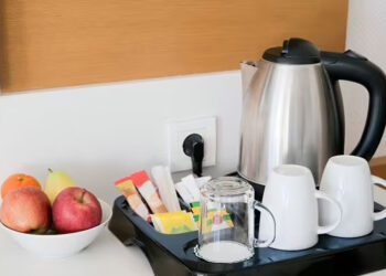 vi sao nen kiem tra am dun nuoc may pha ca phe ngay khi nhan phong khach san 331.jpg