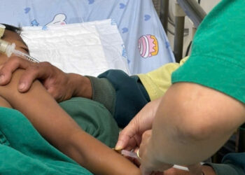 who ho tro khan cap thuoc toi da nang suc khoe 3 tre ngo doc tien trien tich cuc 1188.jpg