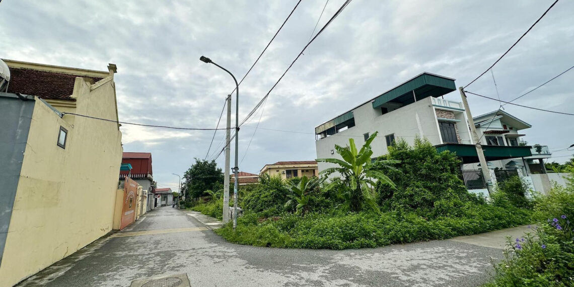 Xây nhà trên đất nông nghiệp trong khu dân cư, chuyển sang đất ở nộp tiền ra sao xay nha tren dat nong nghiep trong khu dan cu chuyen sang dat o nop tien ra sao 665.jpg