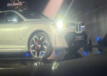 xehay bmw 2026 190326 3.jpg