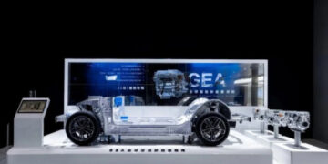 xehay geely 120326 4.jpg