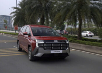 xehay hyundai stargazer 140326 1.jpg