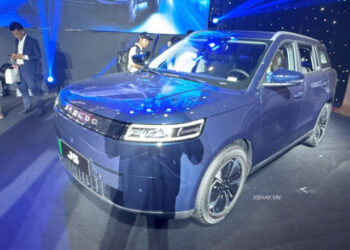 xehay omoda j5 ev ra mat 300326 15.jpg