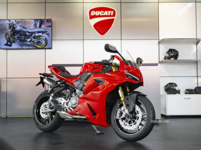 Ducati Panigale V2 S 2026 giá 759 triệu đồng tại Việt Nam: “Lột xác” thiết kế, chấp nhận giảm công suất để đổi lấy sự linh hoạt Ducati Panigale V2 S 2026 giá 759 triệu đồng tại Việt Nam: “Lột xác” thiết kế, chấp nhận giảm công suất để đổi lấy sự linh hoạt