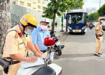 xehay tru diem gplx 250326 1 1.jpg