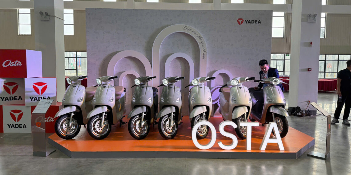 Xe máy điện YADEA Osta ra mắt tại Việt Nam: Nhiều trang bị hiện đại, sạc đầy chạy được 180 km yadea osta23994813 a89d6d4c2cd6e2d354a5fe0f17a4a022 jpg.17039.jpeg