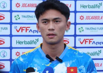 Tiền đạo tuyển Việt Nam áp lực vì thay thế Tiến Linh