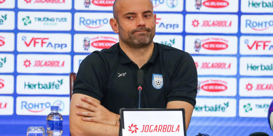 HLV Tây Ban Nha muốn đối đầu đội hình mạnh nhất của tuyển Việt Nam