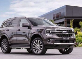 2041775641635 ford everest sap co ban may xang tai viet nam anhdaidien.jpg