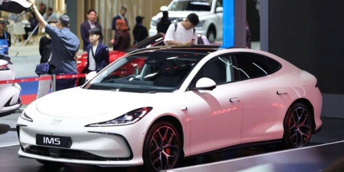 4471775047826 mg im5 ra mat dong nam a anhdaidien.jpg