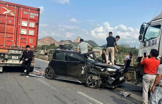 Lý do túi khí không bung khi xe bị tông đuôi 655538891 1940265159912881 222 9766 9000 1774509195.jpg