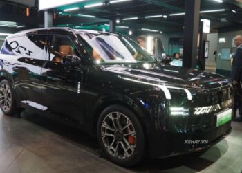 6911777363624 can canh lynk co 900 sap ve viet nam anhdaidien.jpg