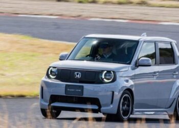 8021776740664 xe dien honda super one chinh thuc duoc nhan don dat hang anhdaidien.jpg