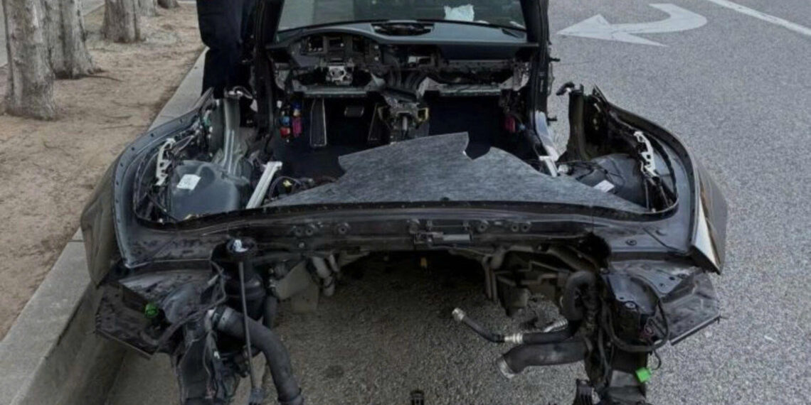 8901776736408 porsche 911 mui tran do tren duong anhdaidien.jpg