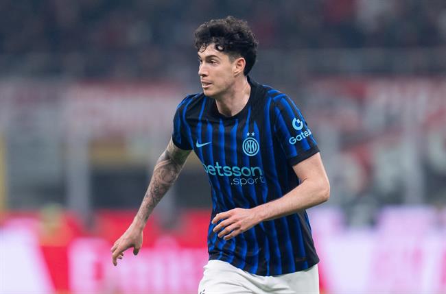 Điểm tin bóng đá sáng 8/4: Sao Inter muốn gia nhập Barca alessandro bastoni 0804072338.jpg