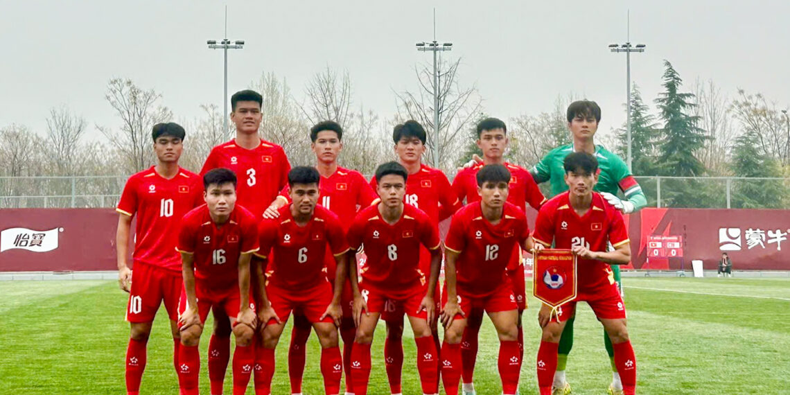 HLV U23 Việt Nam khen học trò dù đứng cuối giải ở Trung Quốc diem yeu cua u23 viet nam truoc khi gap u23 trung quoc.jpg