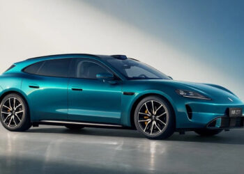 doi thu cua mau xe dien xiaomi su7 gay chu y nho dao nhai porsche taycan 2051.jpg