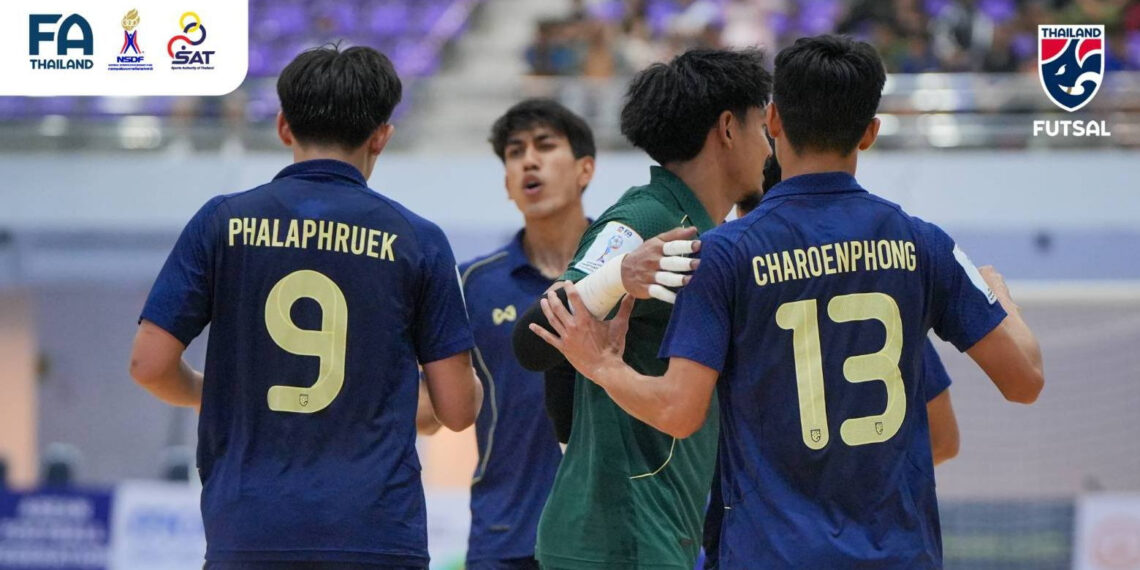 Thái Lan thắng kịch tính Australia, tranh vô địch futsal ĐNÁ với Indonesia futsal thai lan vs australia 1032.jpg