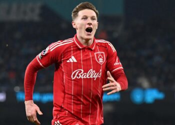 Elliot Anderson chọn MU hay Man City? gettyimages 2264813441jpg 0804160725.jpeg