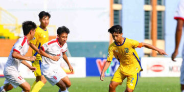 ha slna the cong viettel dung do ha noi o chung ket u15 quoc gia 1921.jpg