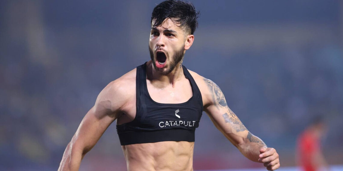 hlv popov lai bi the do the cong viettel thang nhoc thanh hoa 3073.jpg