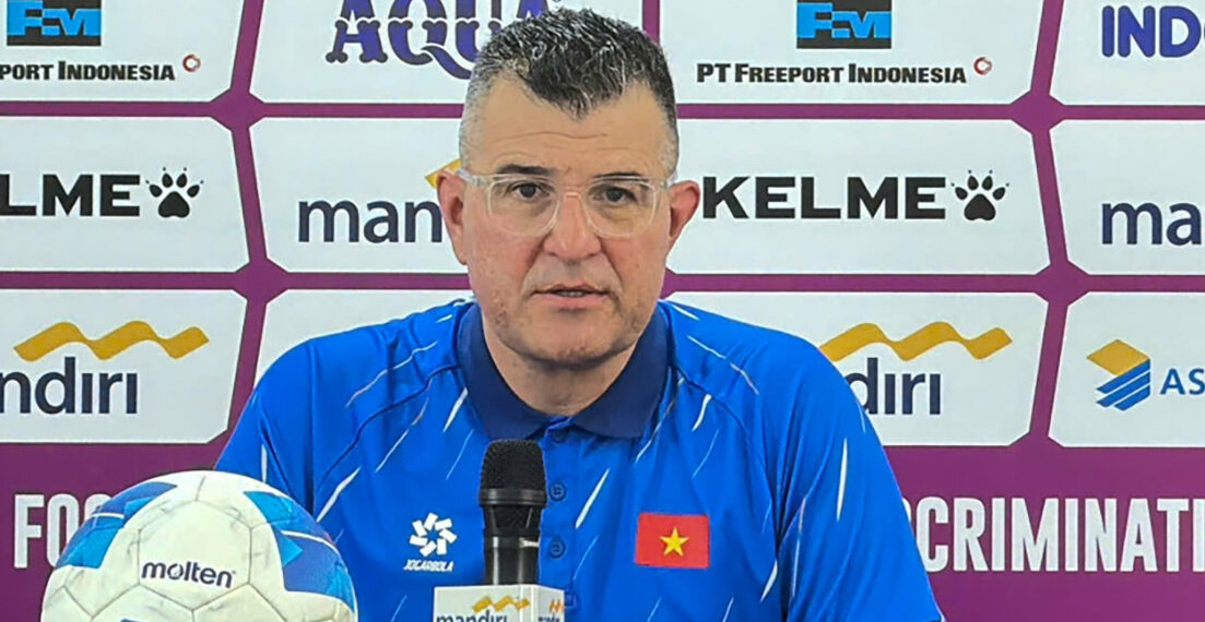 hlv u17 viet nam tiet lo chieu danh bai australia 3449.jpg