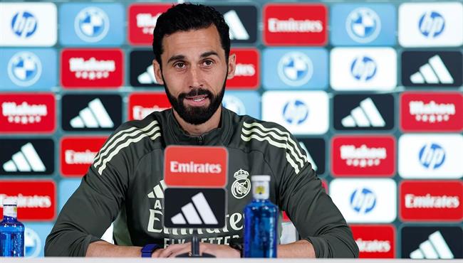 hlv real madrid tho phao sau dot hoi quan fifa days.jpg