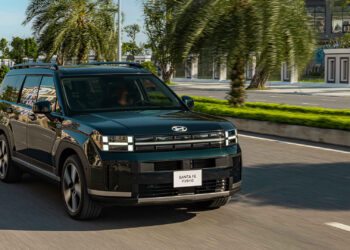 hyundai santa fe hybrid 2 jpg.17934.jpeg