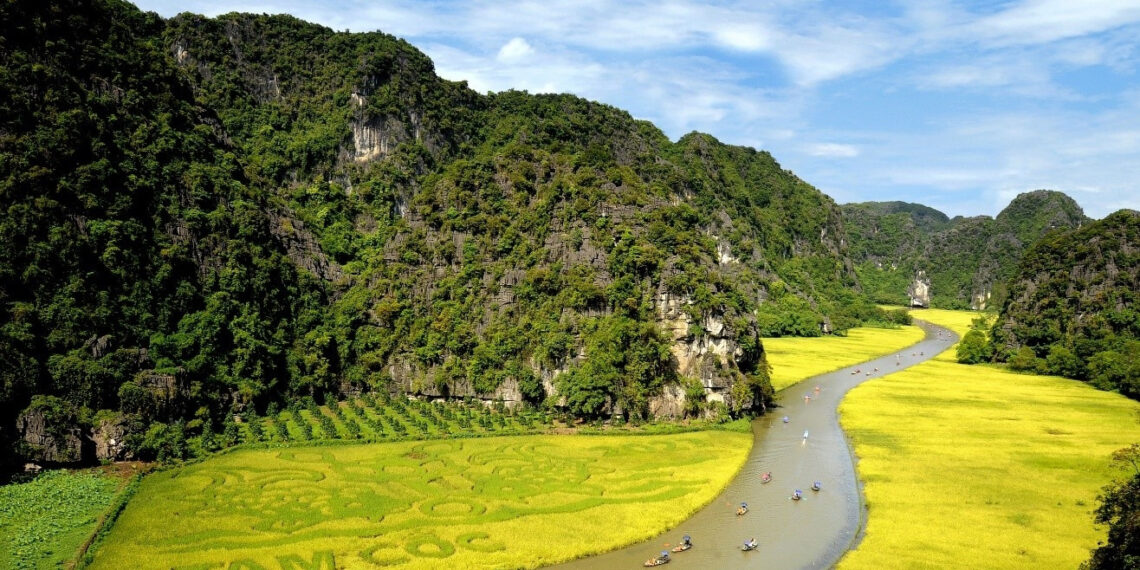 khai truong khach san quoc te 283 phong pullman ninh binh 907.jpg