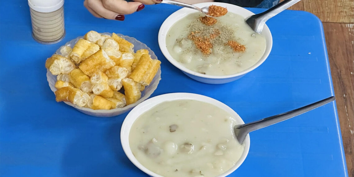 nguoi phu nu an chao moi ngay suot 1 thang ket qua kham trai nguoc mong doi 3517.jpg