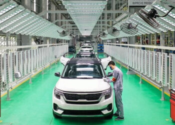 nguon cung o to moi dang tang manh xe san xuat trong nuoc lan at xe nhap khau 1727.jpeg