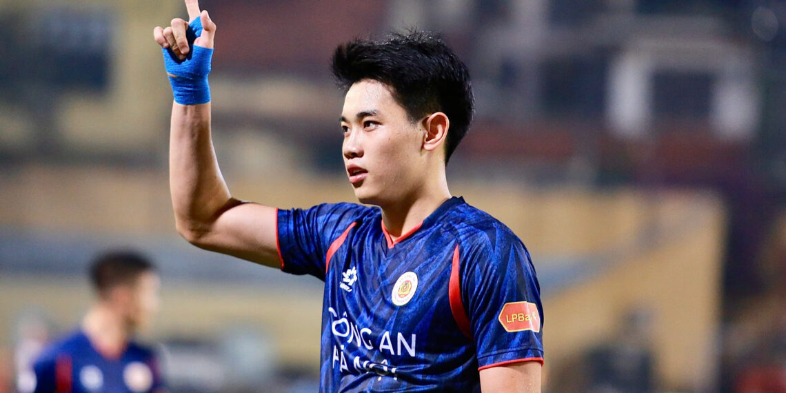 nguyen dinh bac va su tro lai cua mot sat thu khi ap luc tao nen kim cuong.jpg