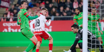 nhan dinh girona vs villarreal 2h00 ngay 74 vuot kho duoc khong.png