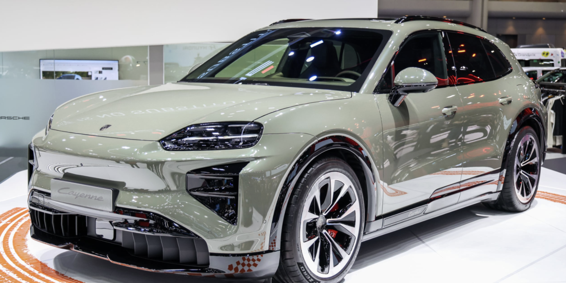 porsche cayenne electric 2026 03 27 lu c 22 14 50 png.17782.png