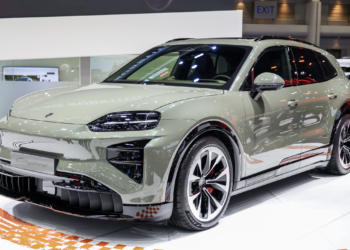 Porsche Cayenne Electric cập bến Đông Nam Á, giá quy đổi từ 5,5 tỷ đồng porsche cayenne electric 2026 03 27 lu c 22 14 50 png.17782.png