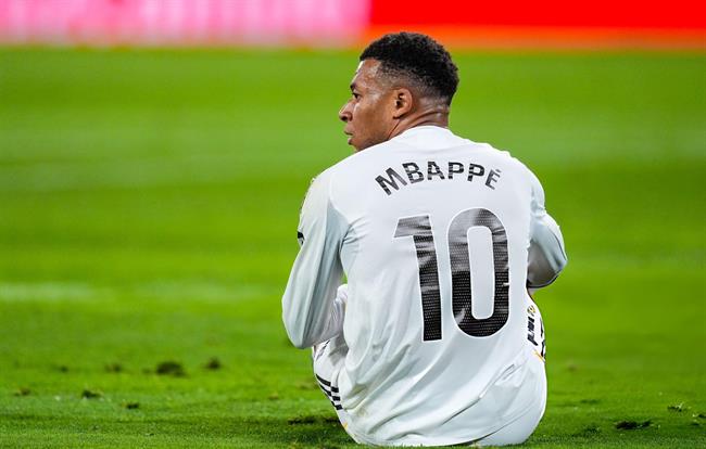 real madrid lo ngai ve kha nang mbappe ra san truoc barca.jpg