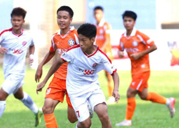 SLNA chạm trán Thể Công Viettel ở bán kết U15 quốc gia slna cham tran the cong viettel o ban ket u15 quoc gia 2357.jpg