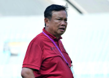 thua soc lao hlv u17 thai lan tu chuc 2102.jpg